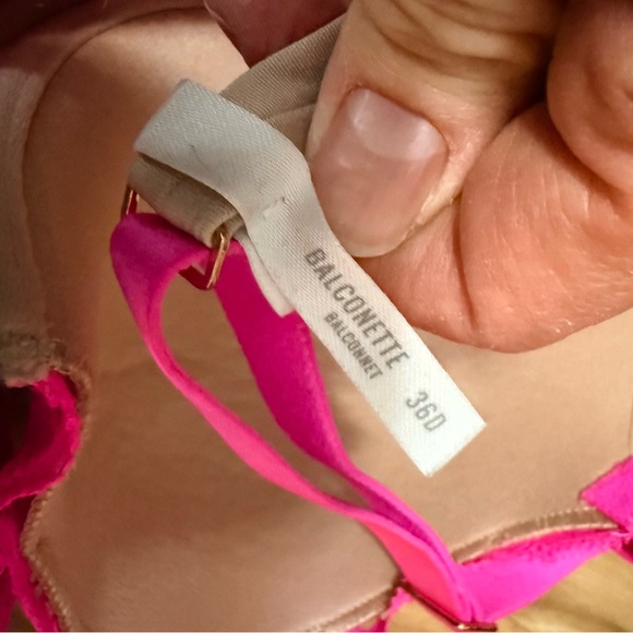 Aerie Hot Pink Lace Balconette Bra 36D Floral Scalloped Underwire - Picture 7 of 7